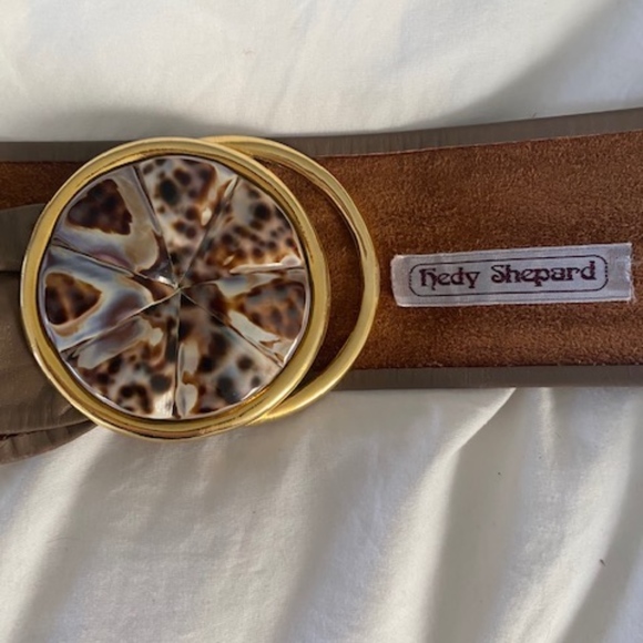 Vintage Hedy Shepard 80\'s Leather and Shell Belt main image 4